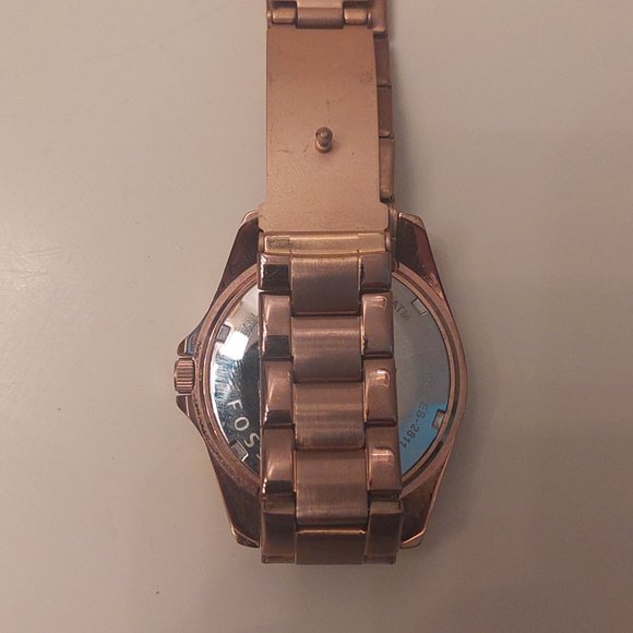 Fossil Woman\'s Rose Gold Watch